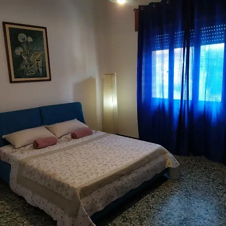 Ex Bed Romasinos Olbia
